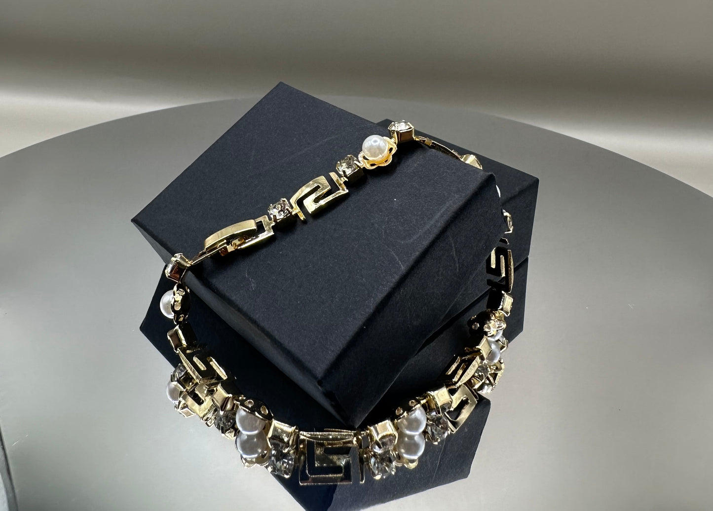 18k Gold-Filled Imitation of pearls  Floral Bracelet