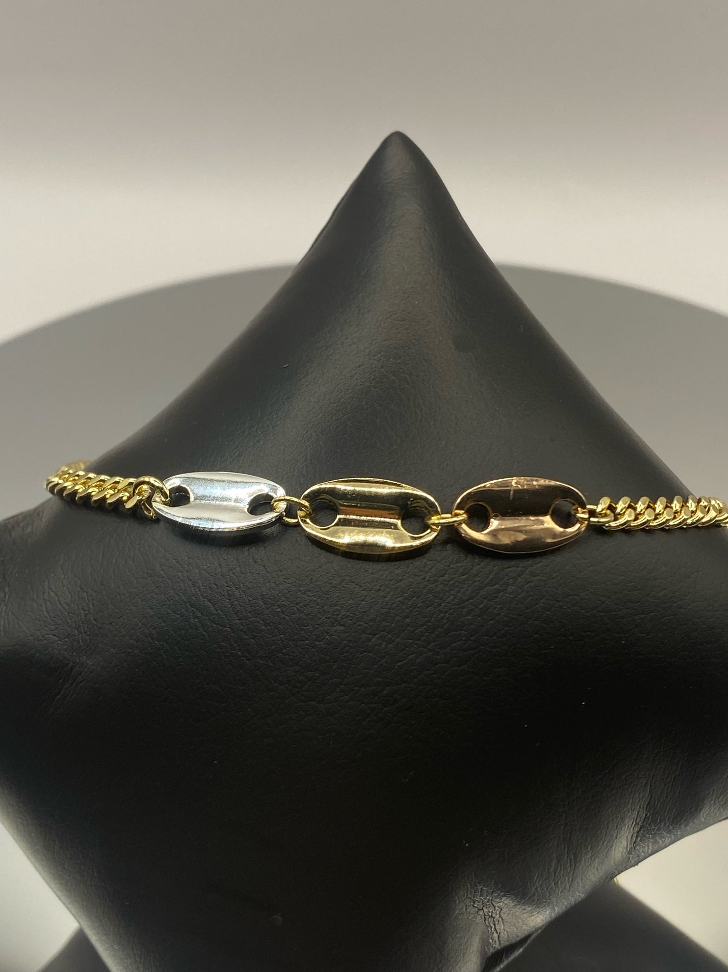 18k Gold filled Puff Mariner Bracelet