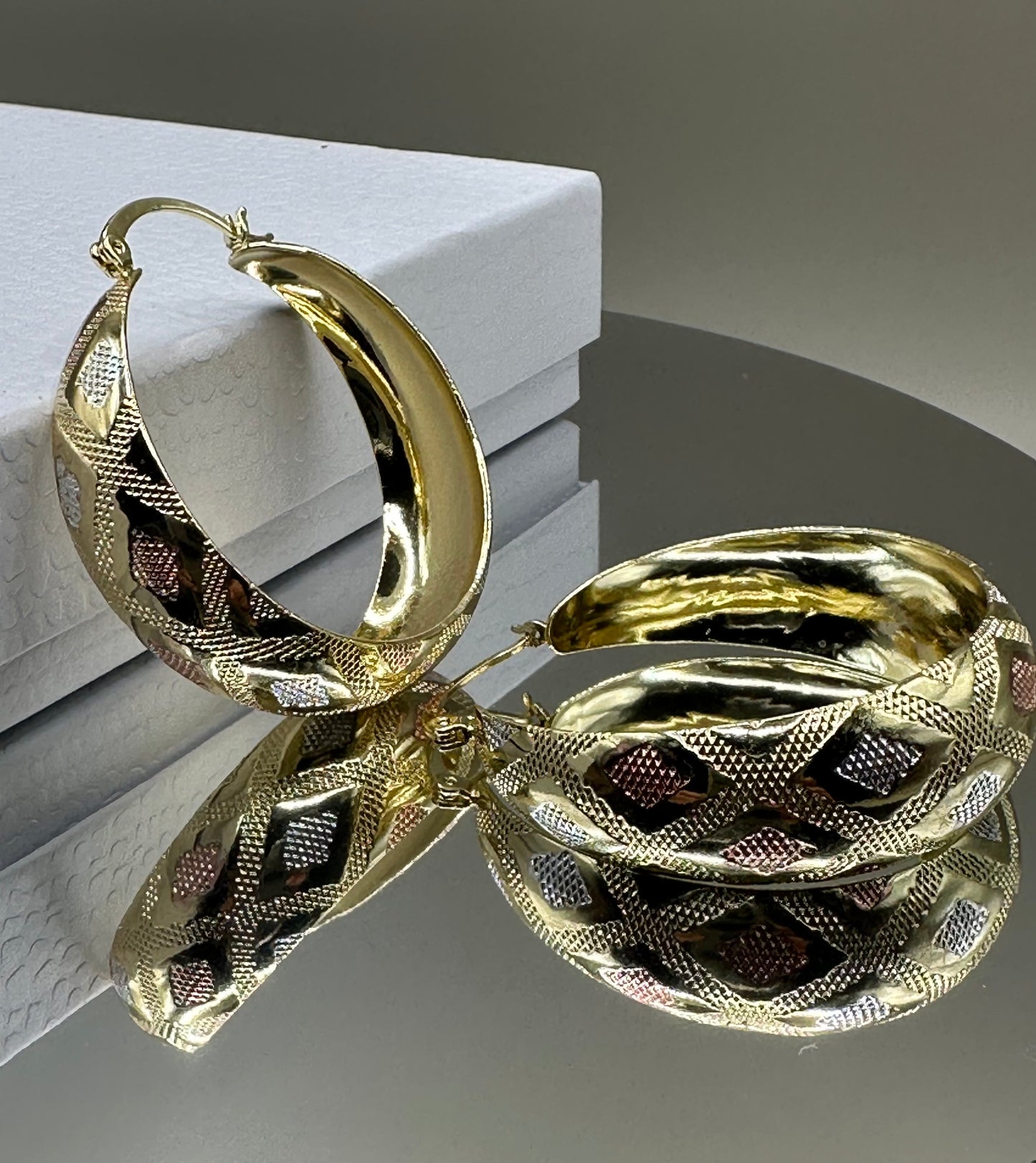 18k Golod-filld Venetian hoop Earrings