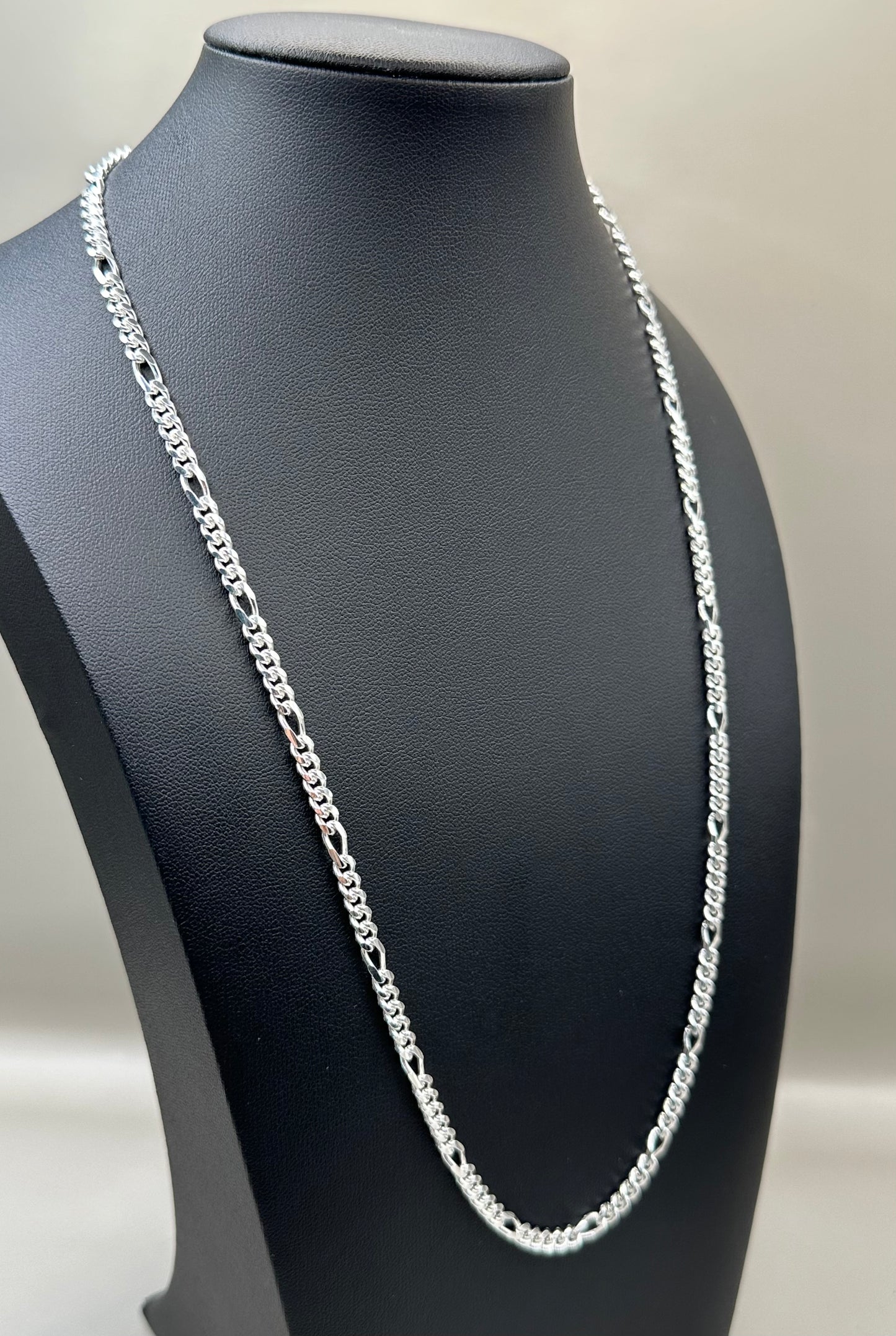 Figaro silver chain