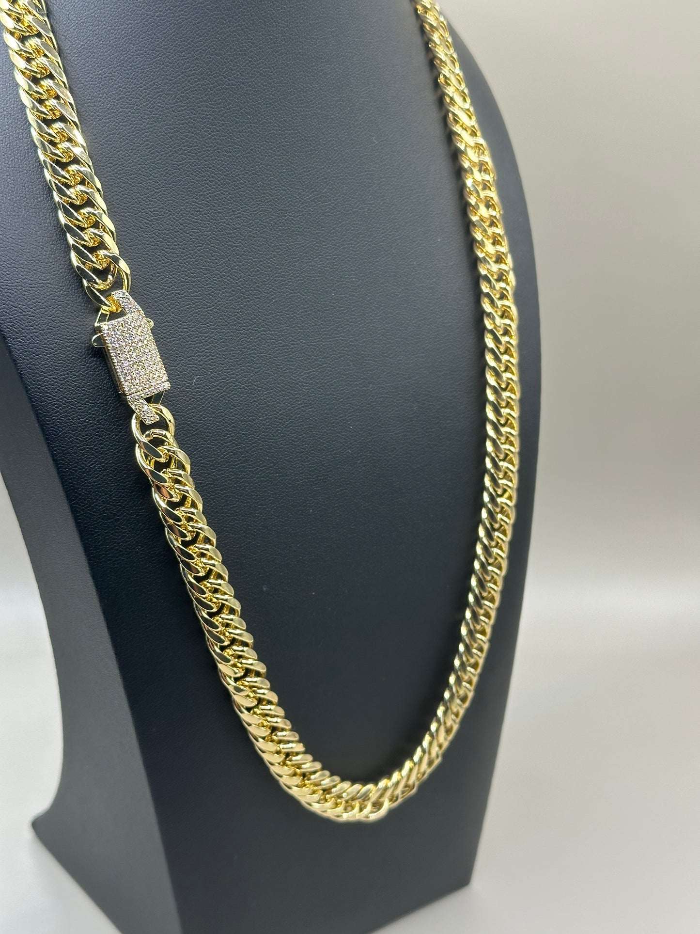 18K GOLD-FILLED TUSCANY CHAIN