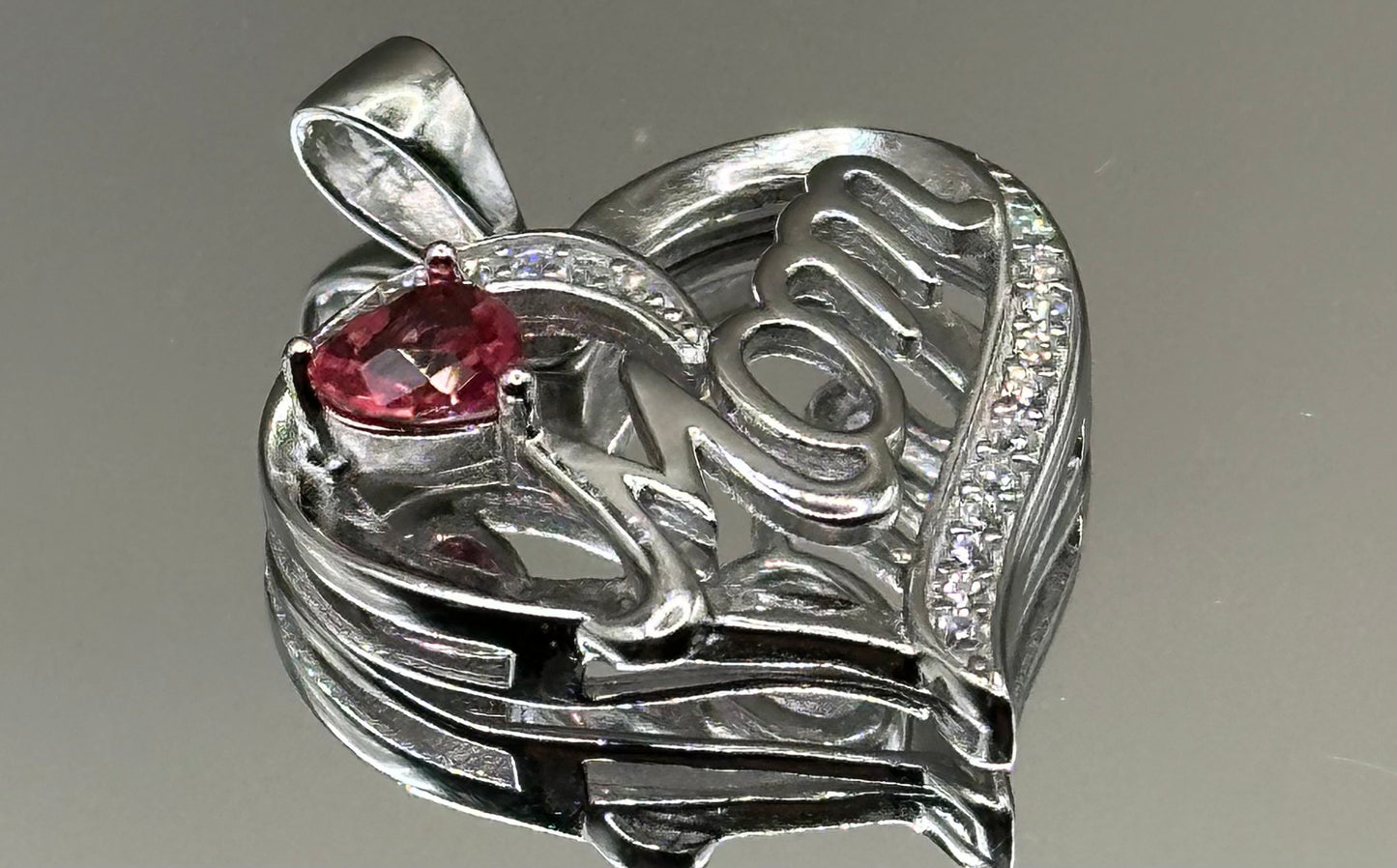 Mom’s heart silver pendant