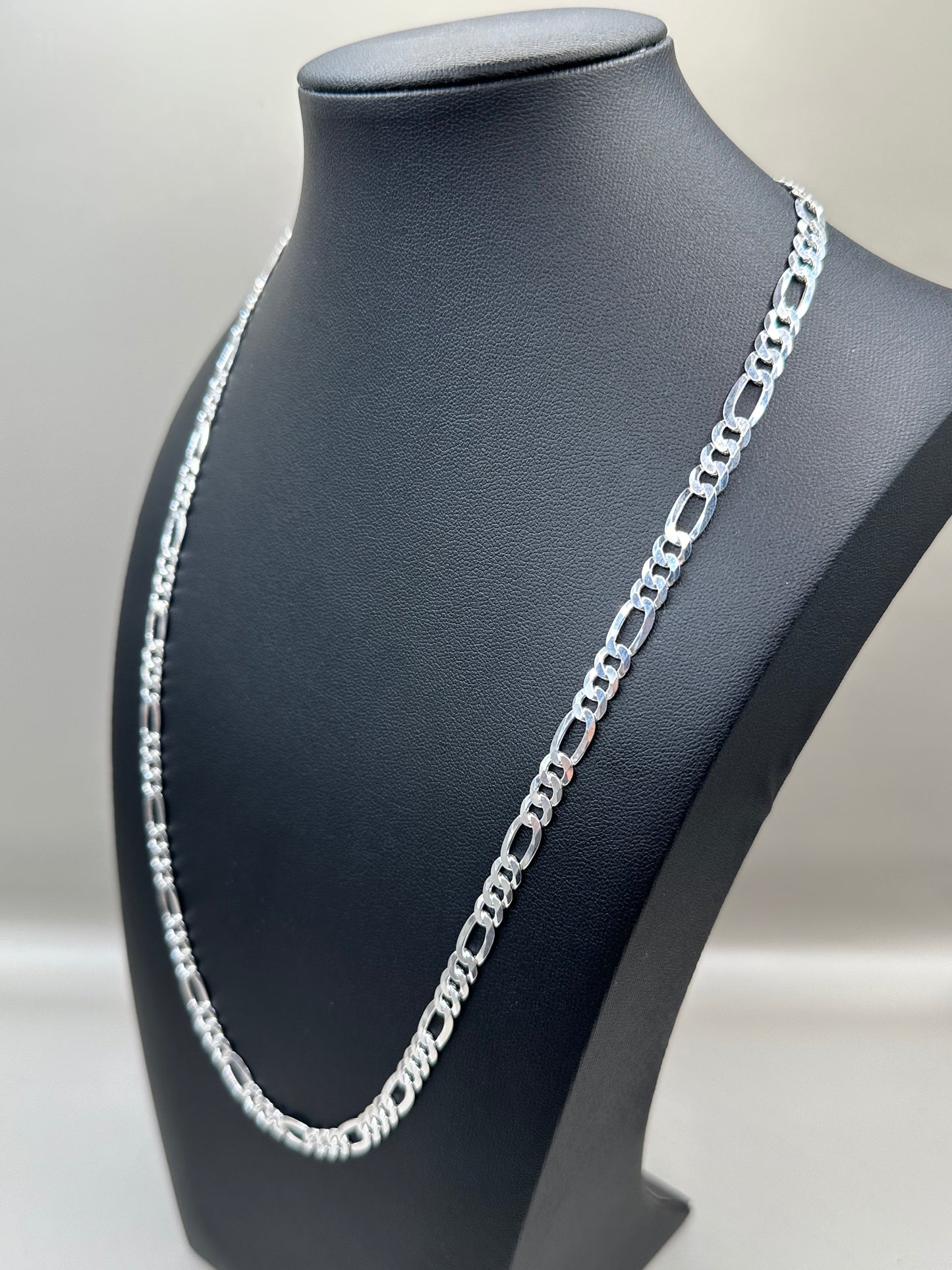 Classic figaro silver chain