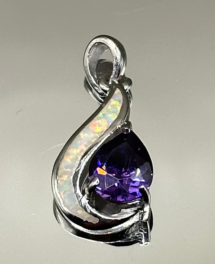 Silver pendant water drop with Cubic zirconia