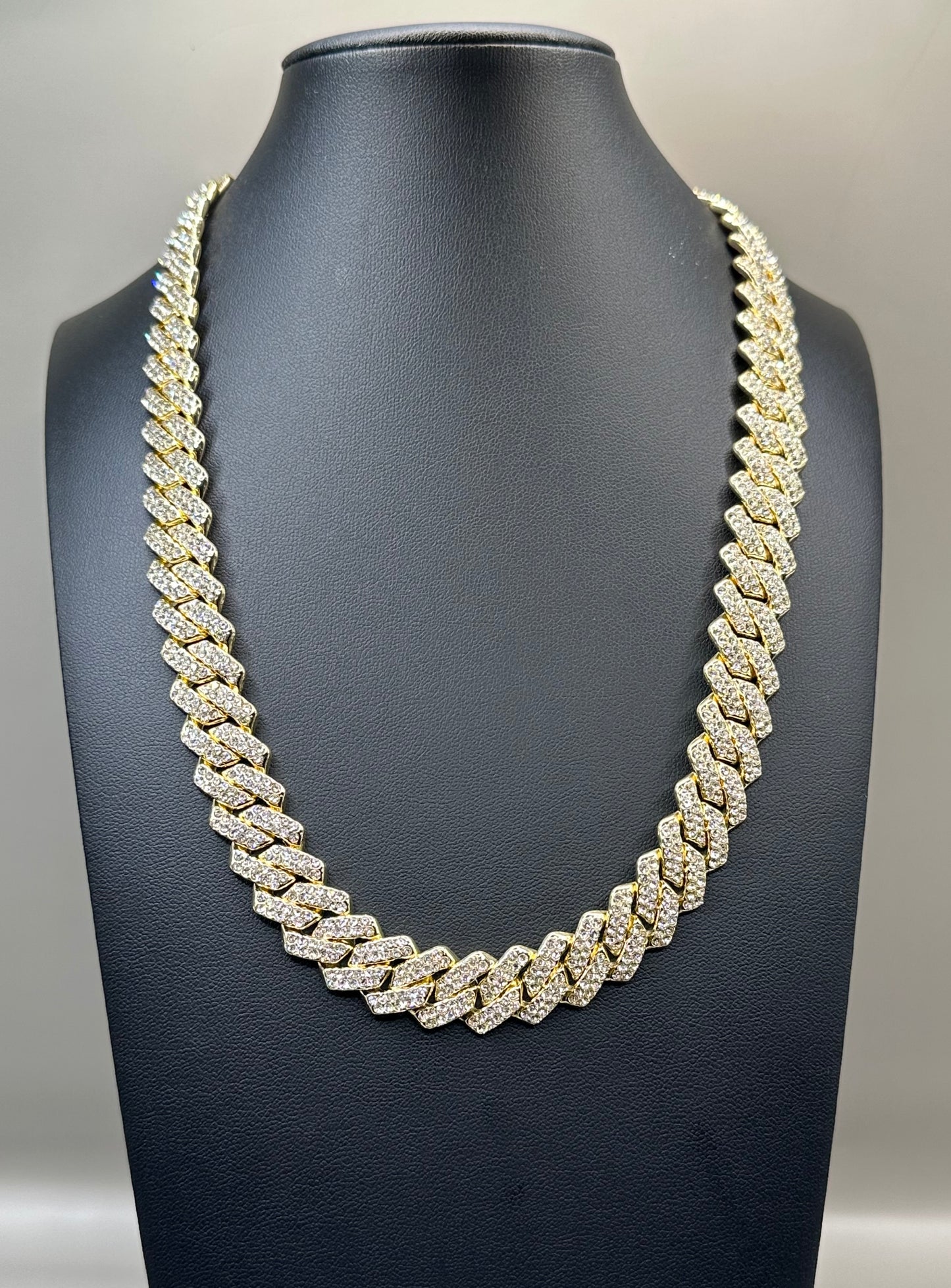 18k Gold-filled Monaco Chain