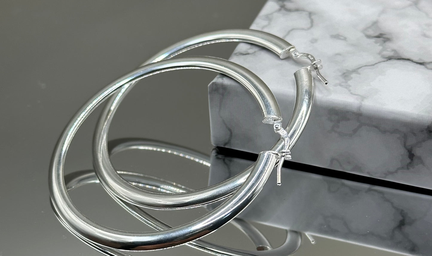 Elegant silver hoop earrings