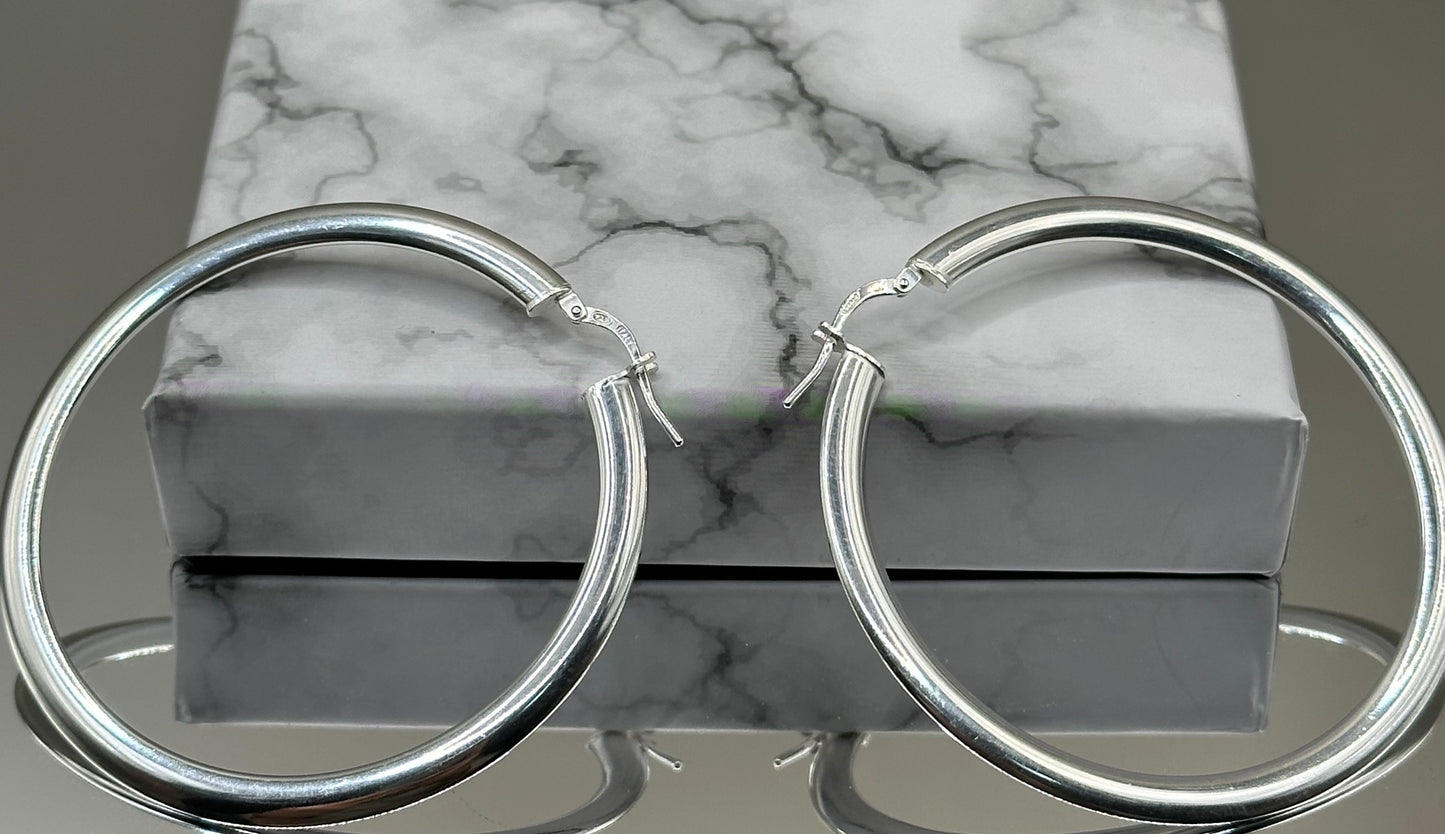 Elegant silver hoop earrings