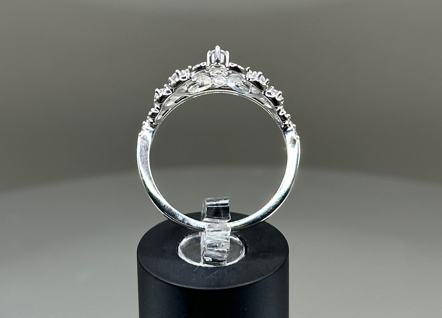 Silver ring with crown design